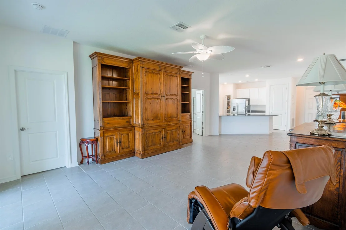 Photo of 34537 Shellback Street