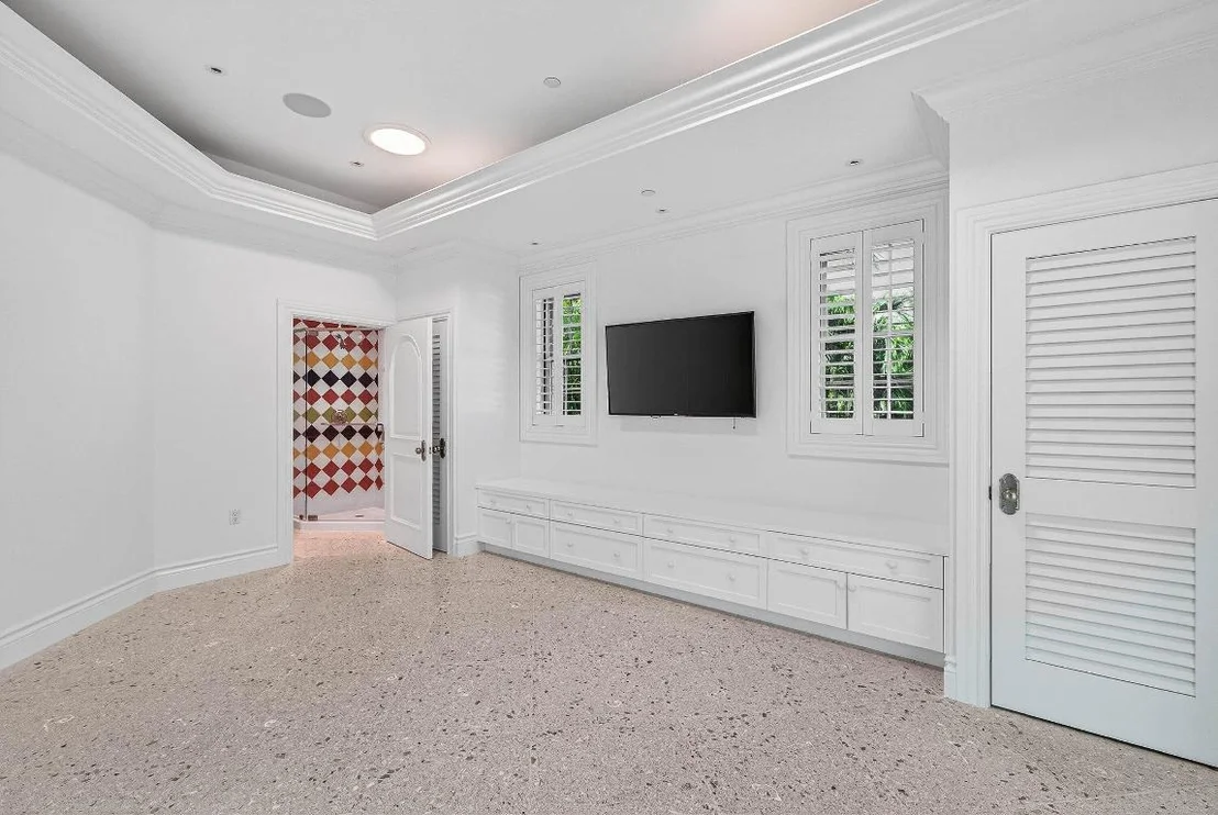 Photo of 720 N Ocean Boulevard