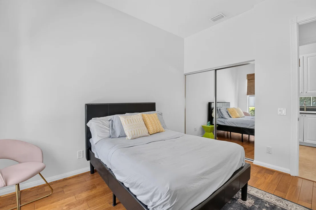 Photo of 4690 Hammock Circle