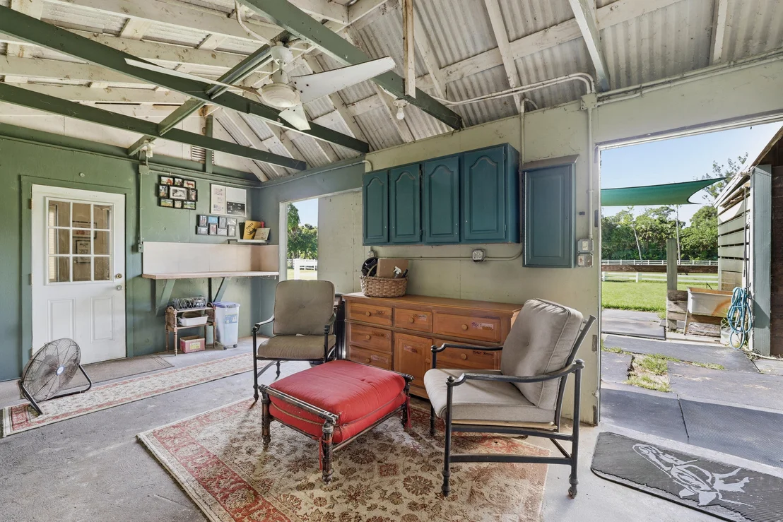 Photo of 14095 BIDDEX Road