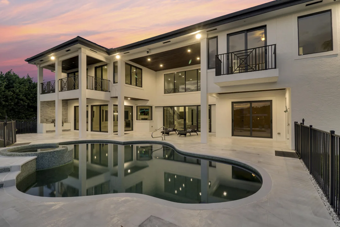 Photo of 18411 SE Lakeside Drive