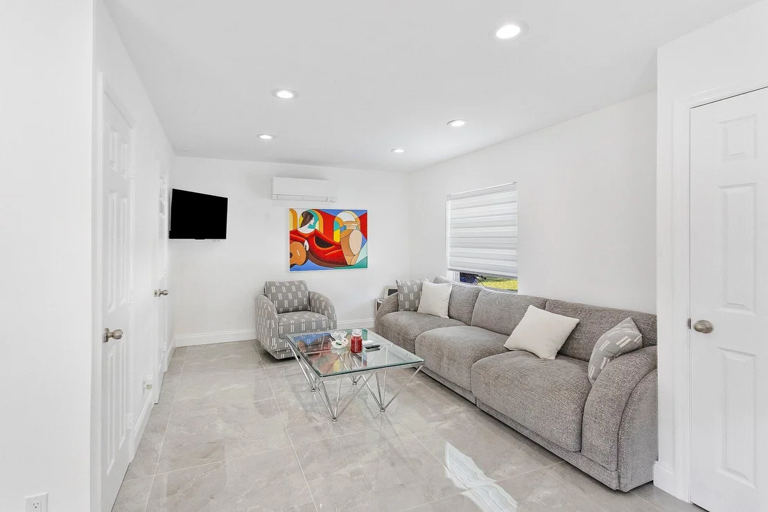 Photo of 8570 Yearling Drive