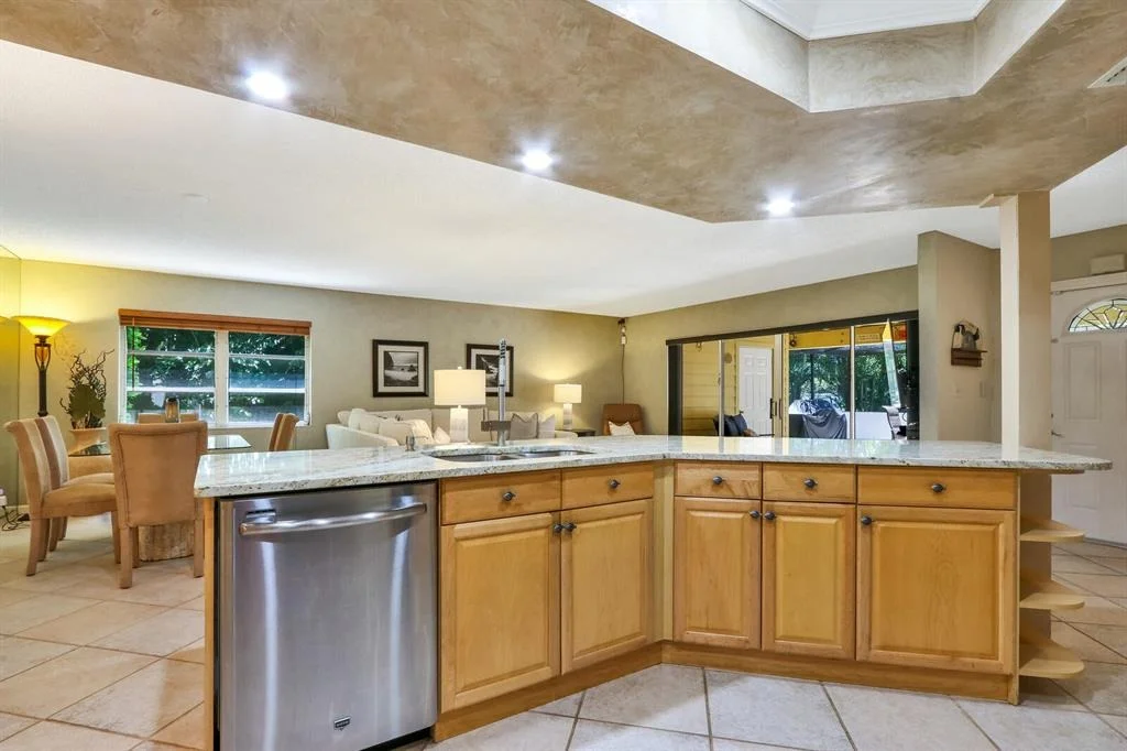 Photo of 211 Seabreeze Circle