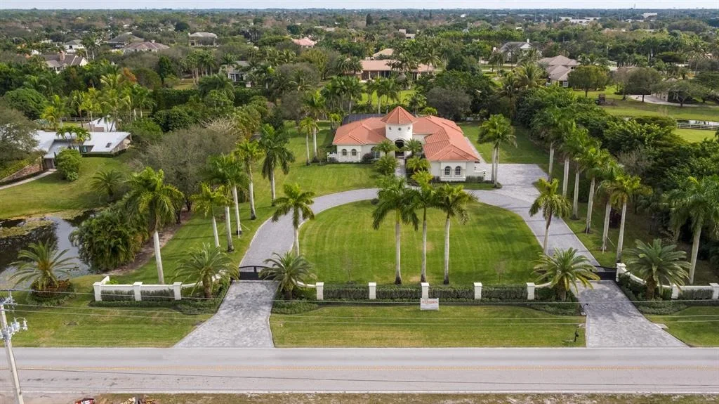 Photo of 14432 Wellington Trace
