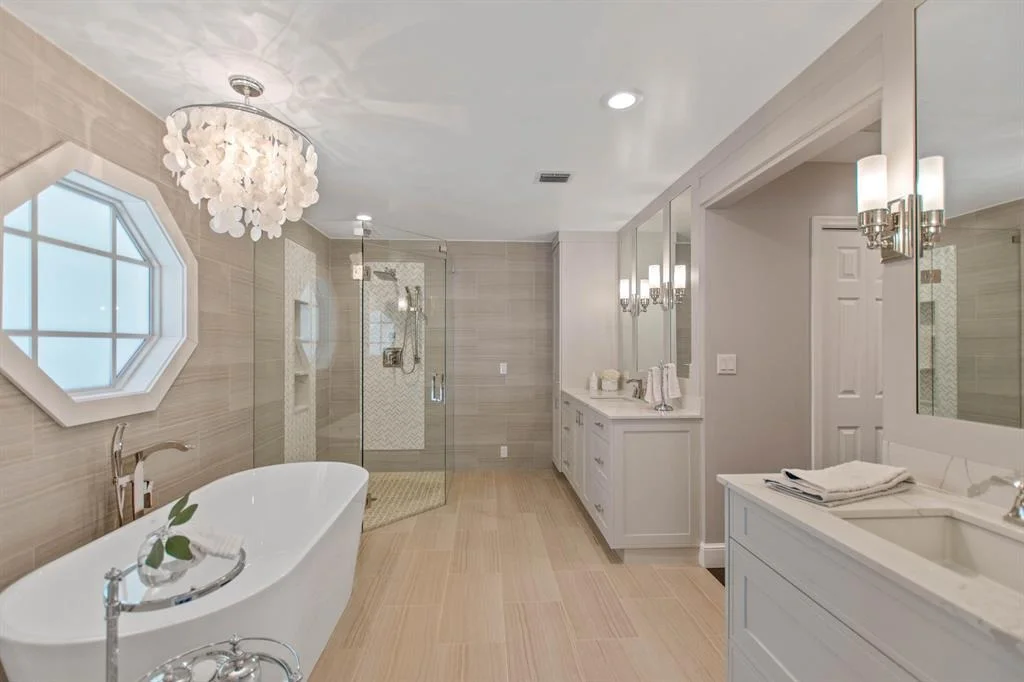 Photo of 4376 Pine Tree Drive