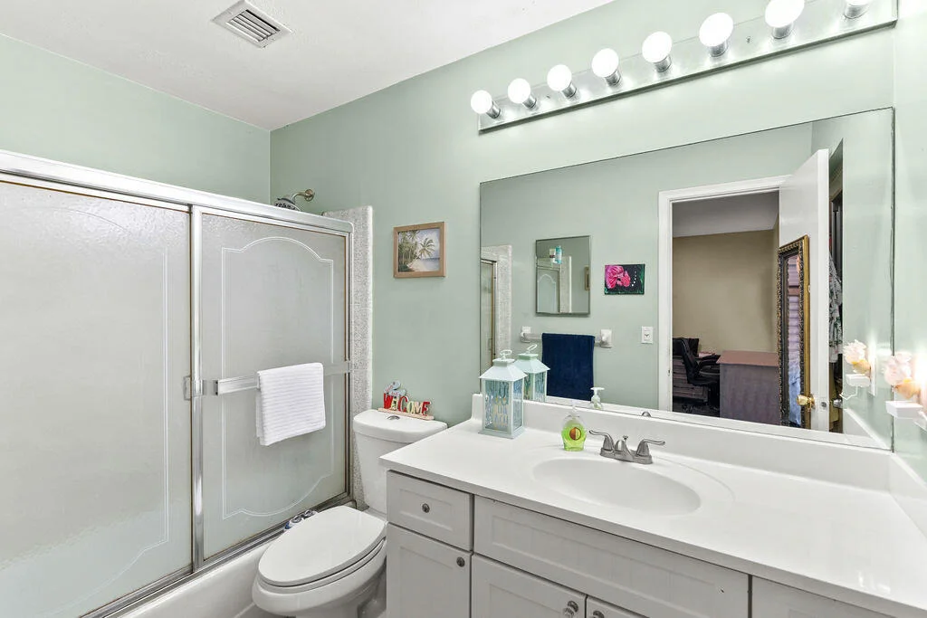 Photo of 1102 Florence Road