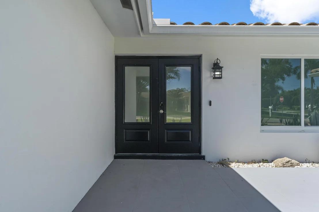 Photo of 599 NW 13th Drive