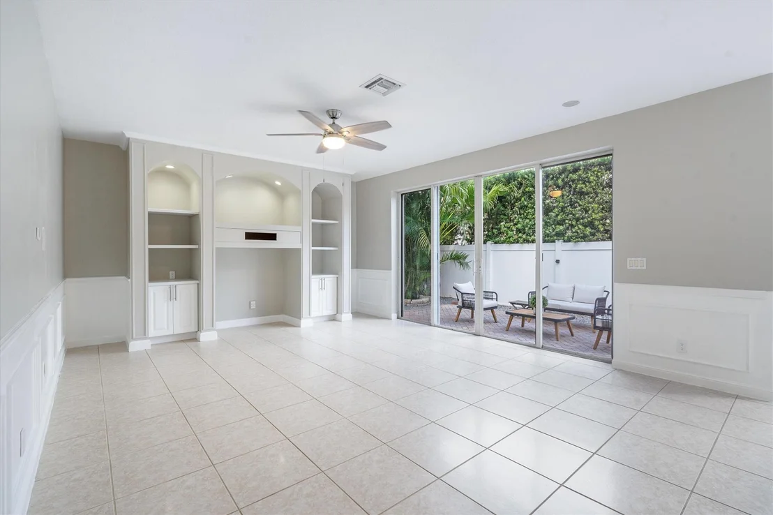 Photo of 4765 S Classical Boulevard