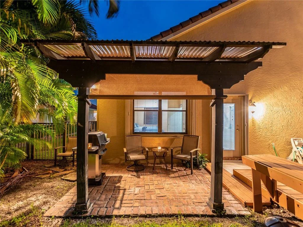 Photo of 391 Coconut Circle