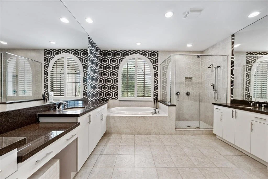 Photo of 16586 Gateway Bridge Drive