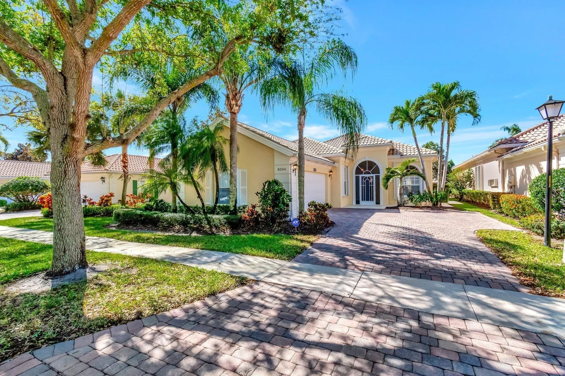 Photo of 8204 Pine Cay Road