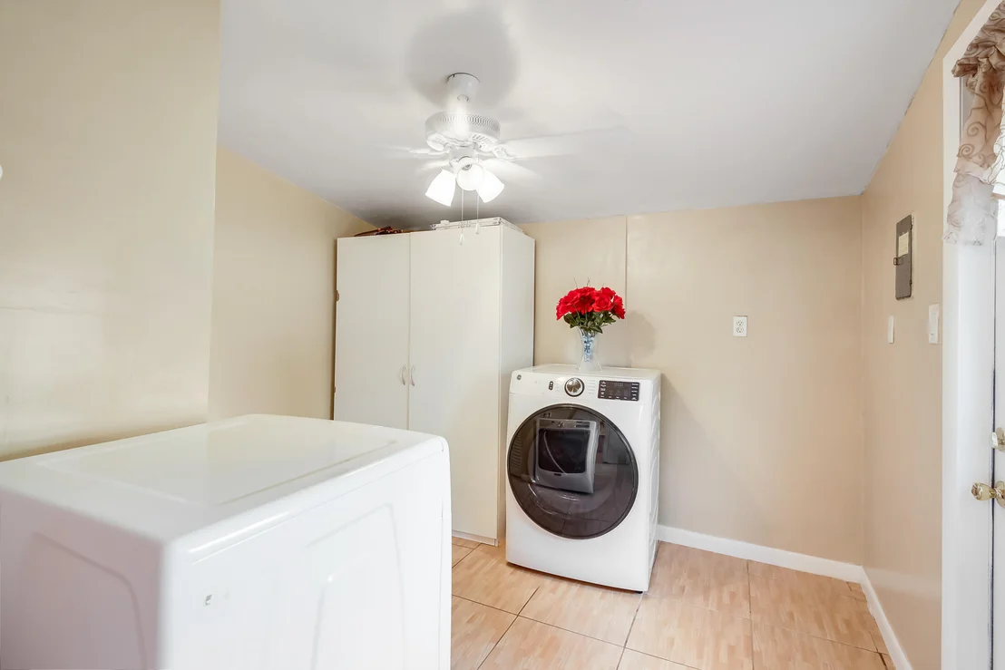 Photo of 577 Tallulah Road
