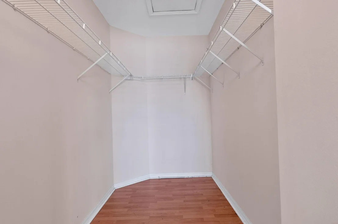 Photo of 8393 Logia Circle
