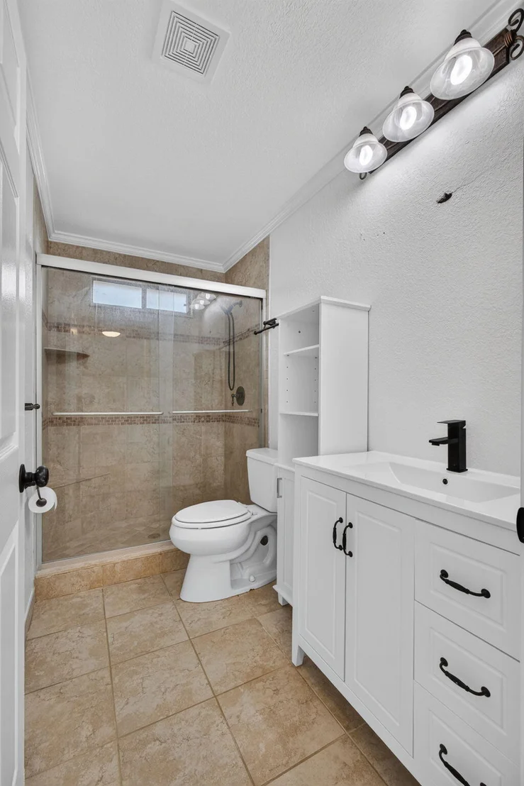 Photo of 18371 Flagship Circle