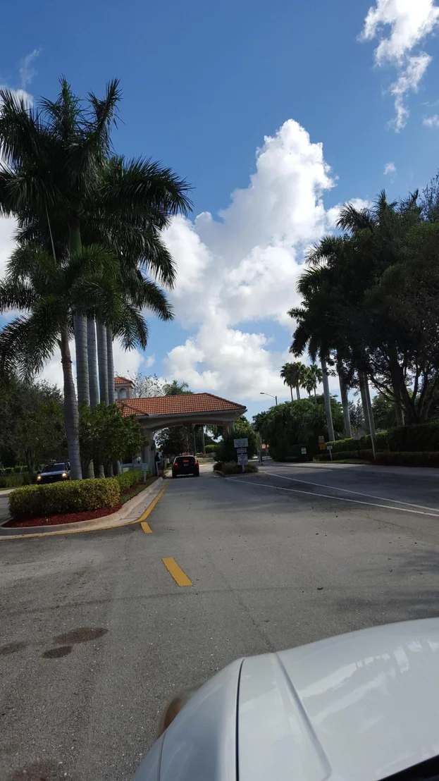 Photo of 6204 Heliconia Road