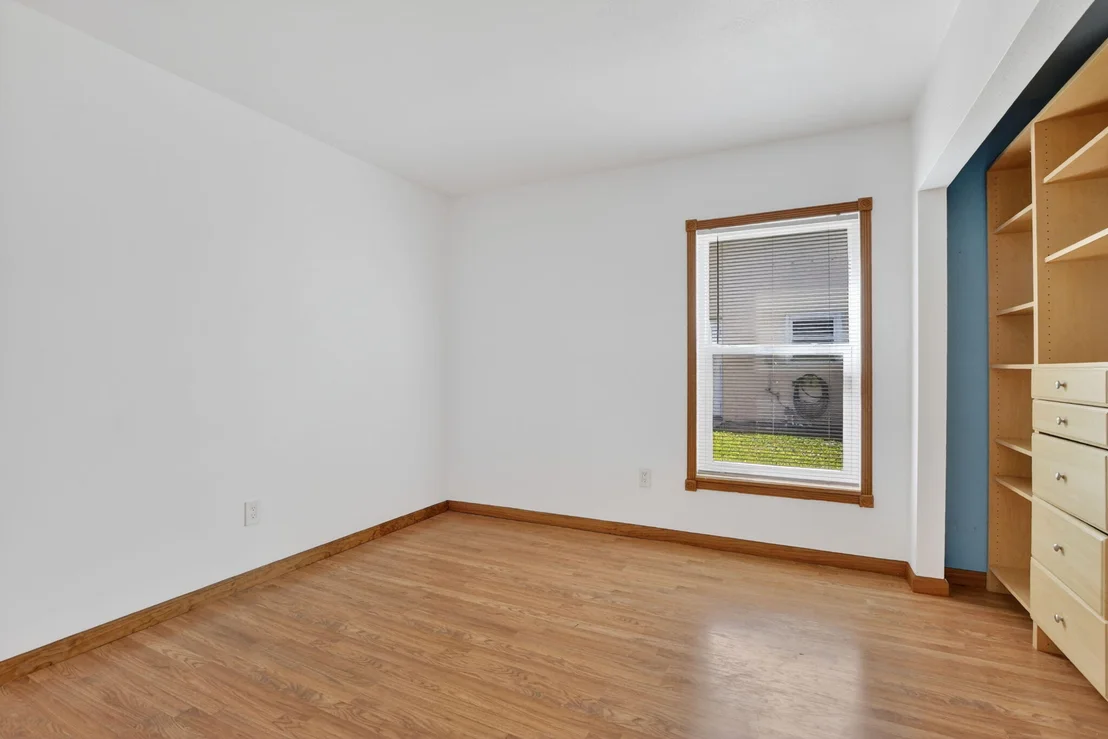 Photo of 20876 Sugarloaf Lane