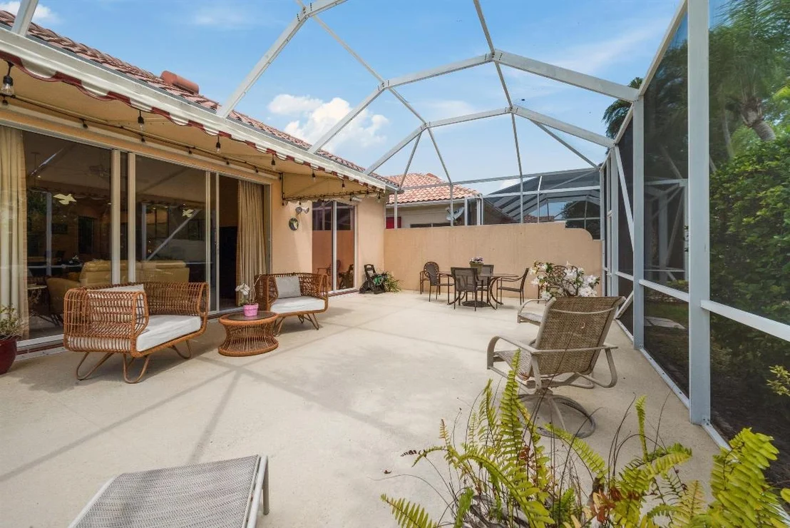 Photo of 4643 Hammock Circle