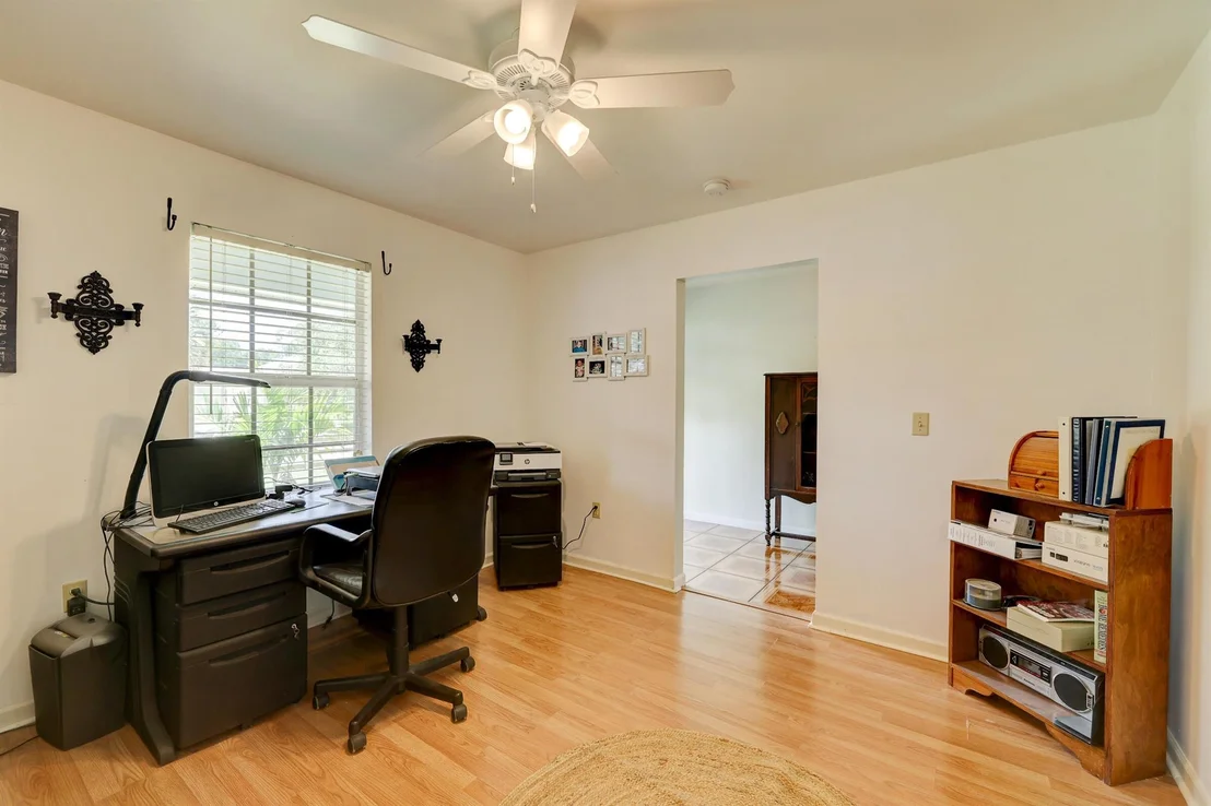 Photo of 8680 Moco Lane