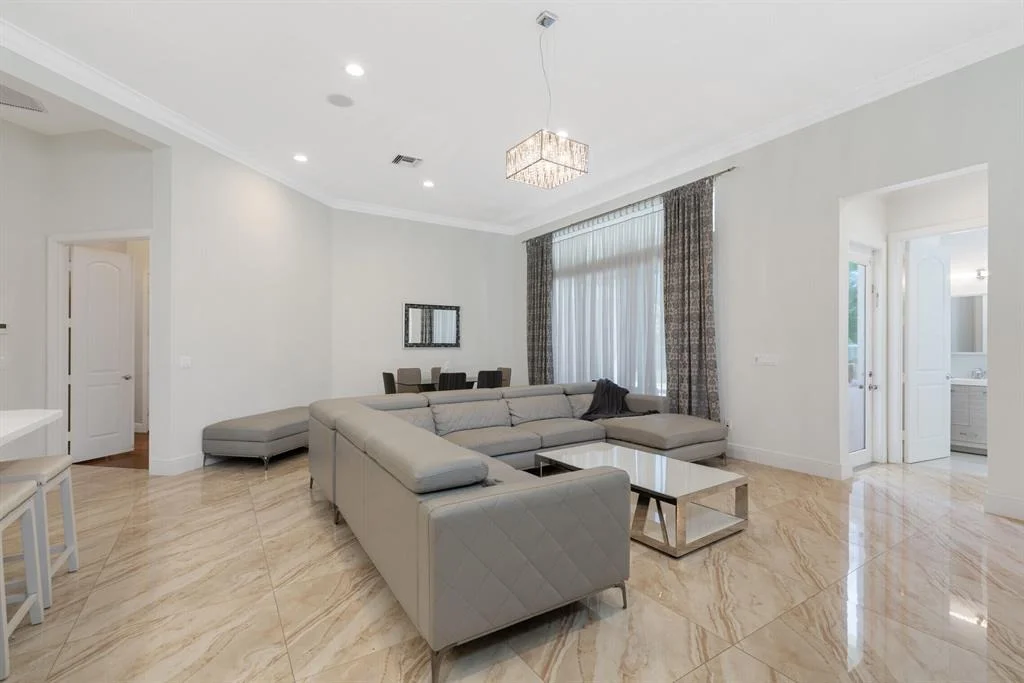 Photo of 8174 Valhalla Drive