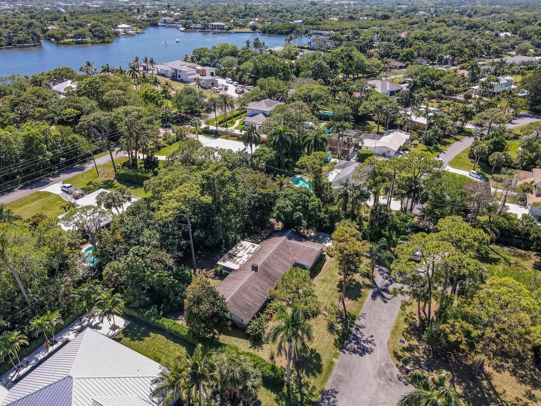 Photo of 5528 Hibiscus Road