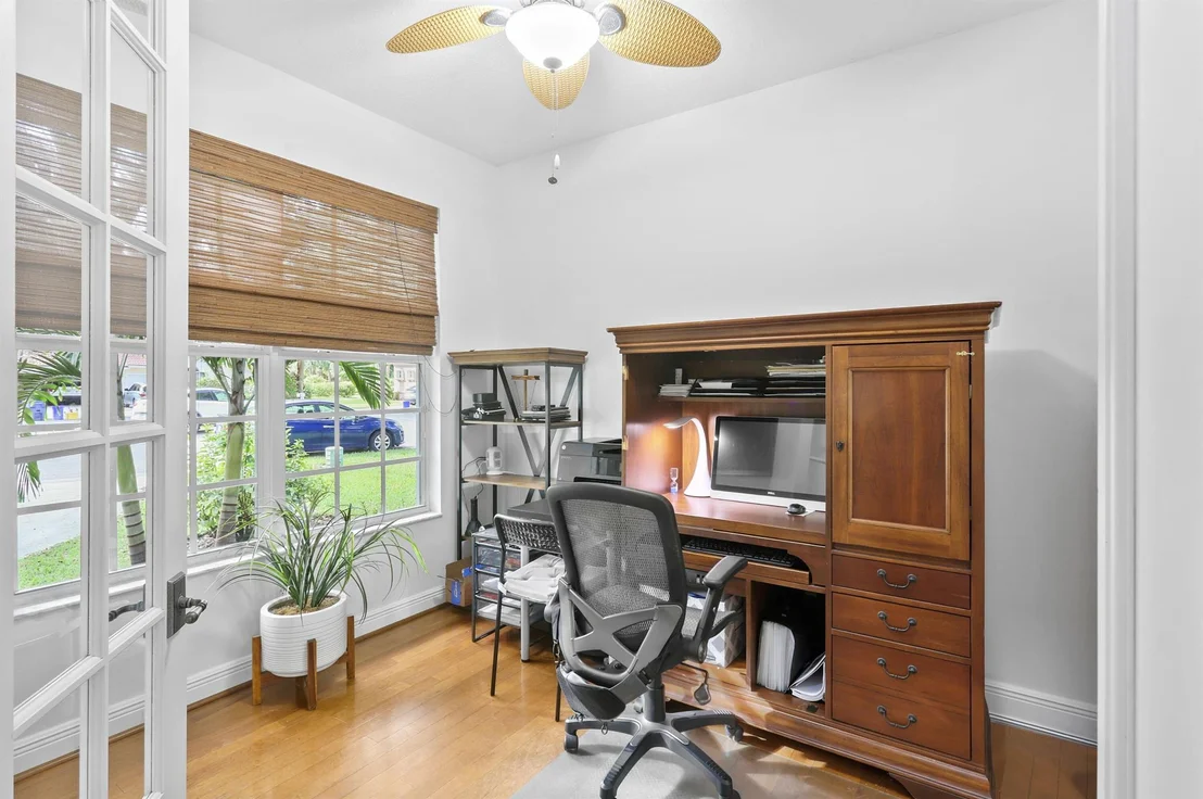 Photo of 400 Mangrove Point