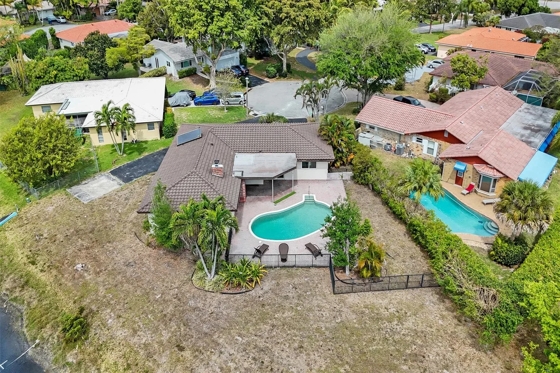 Photo of 2715 NW 86th Way