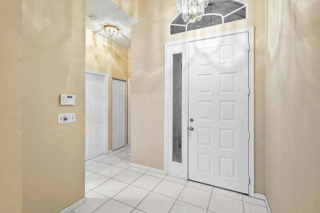 Photo of 5536 Grande Palm Circle