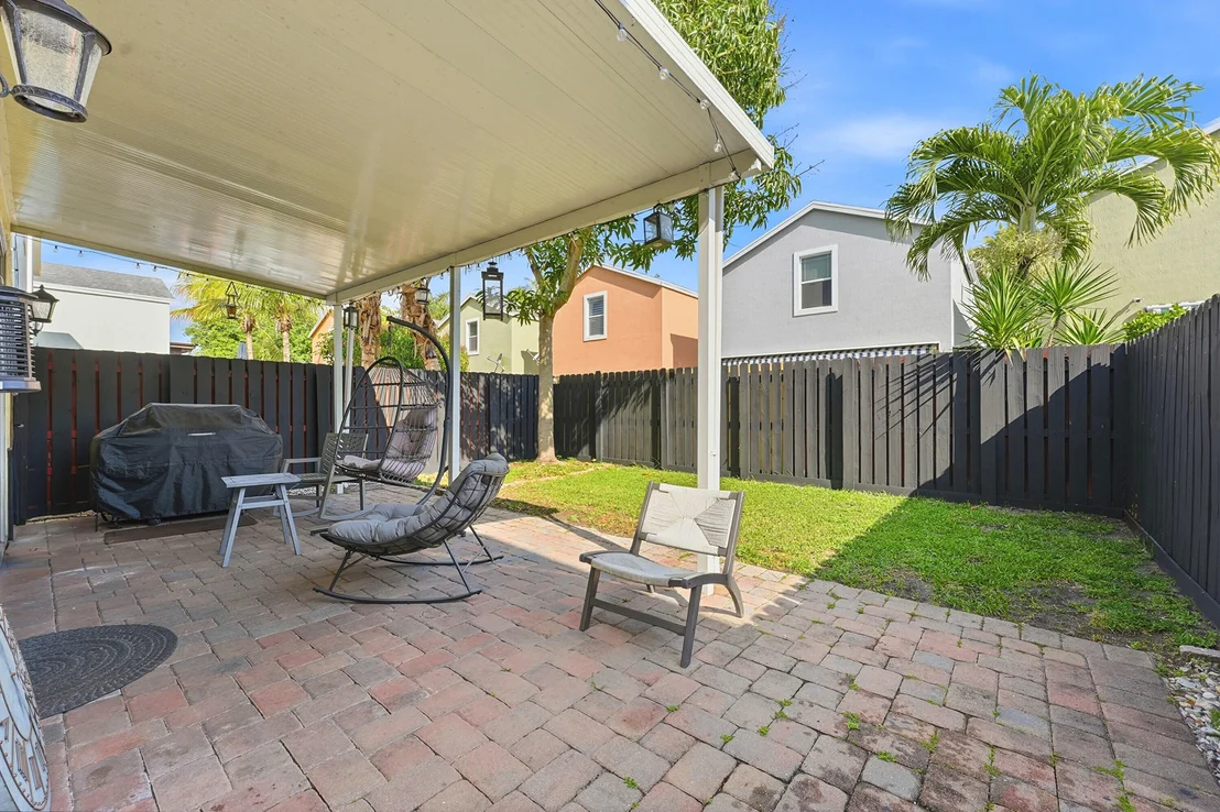 Photo of 3221 Johns Place