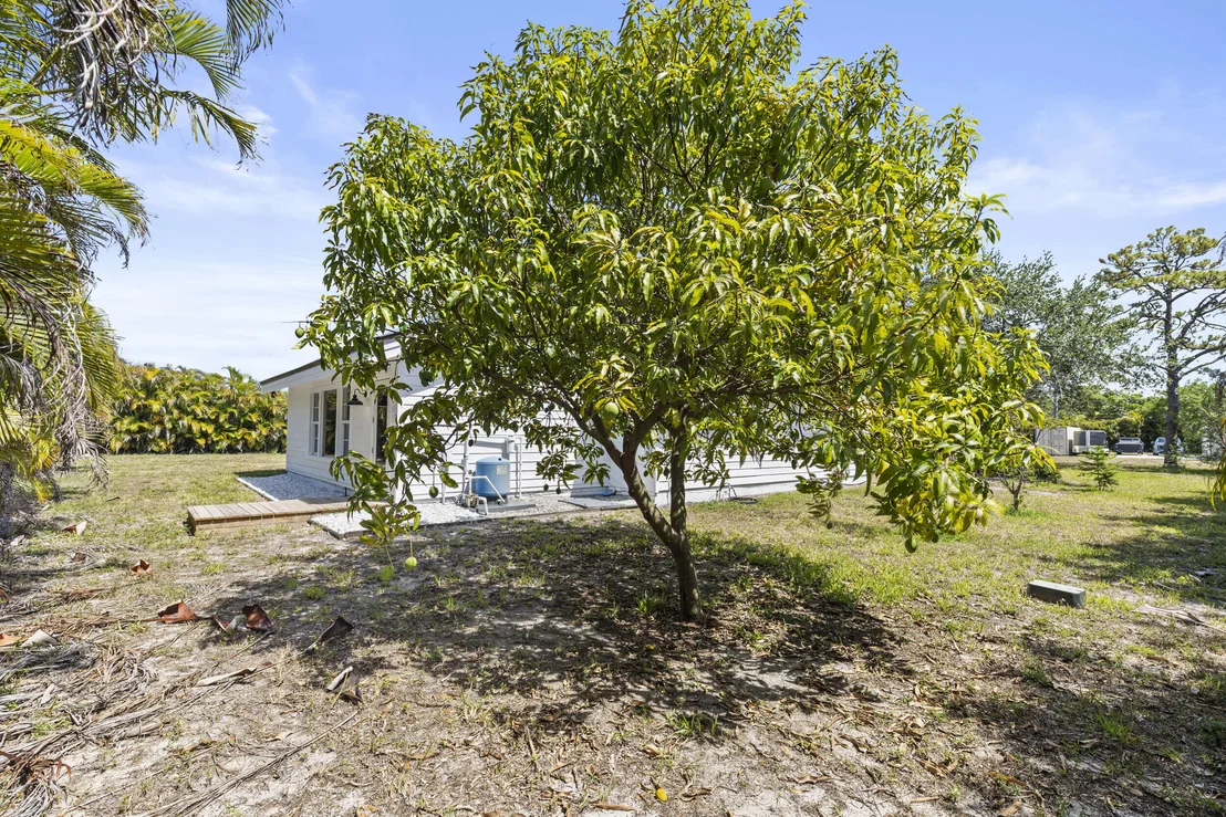 Photo of 4931 Clock Road