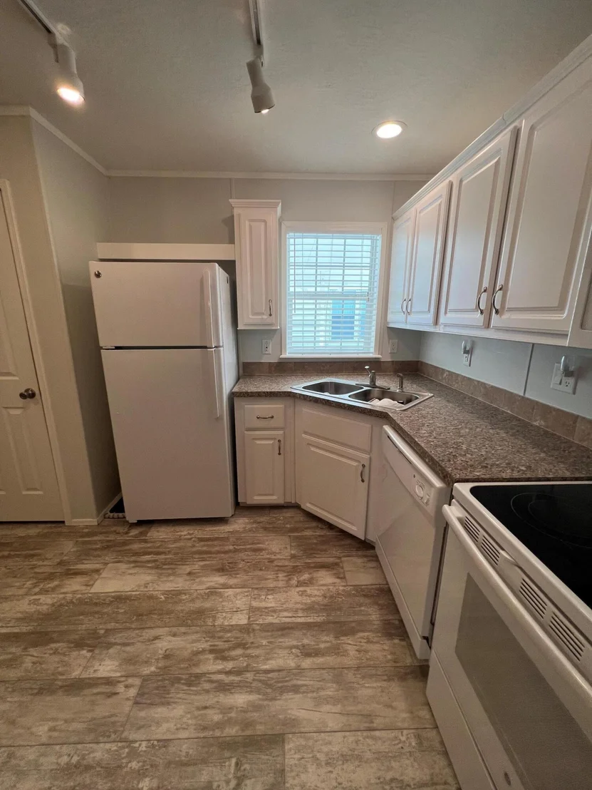 Photo of 4411 SW 10th Way