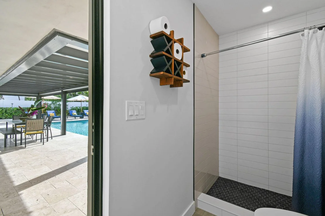 Photo of 1191 Dolphin Road