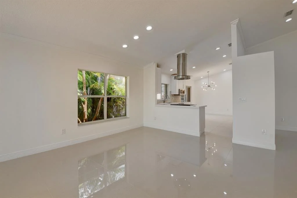 Photo of 7167 Via Palomar