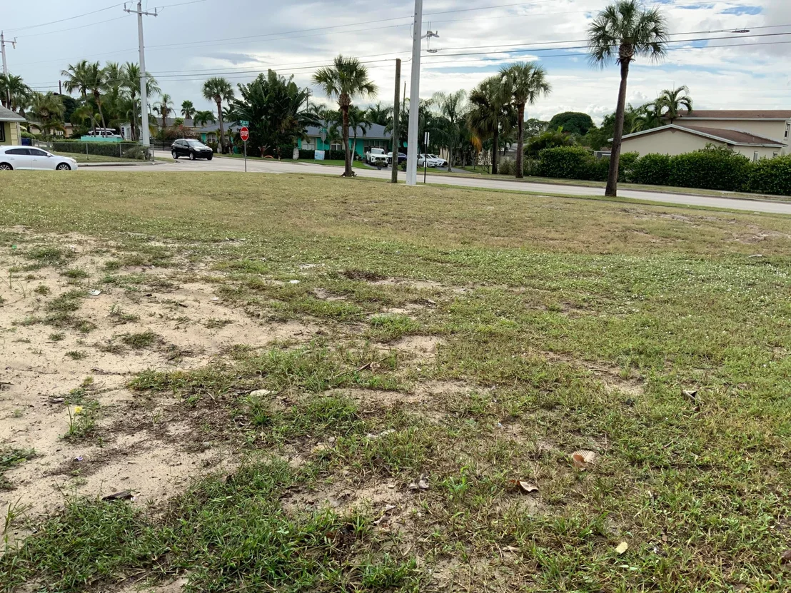 Photo of Null 32nd & S Ave S
