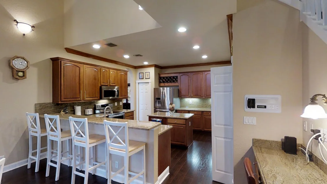 Photo of 11331 Edgewater Circle