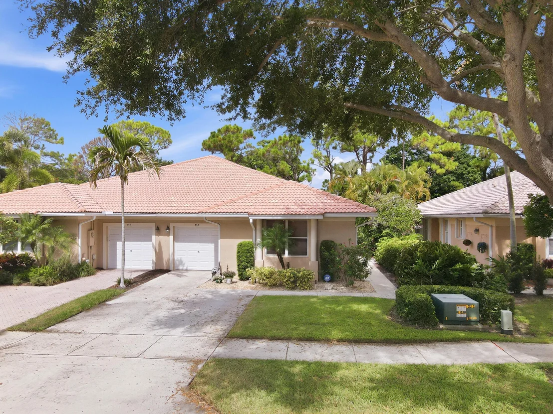Photo of 368 W Coral Trace Circle