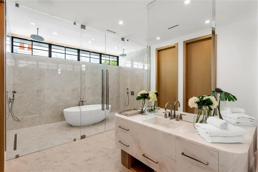 Photo of 1117 BEACH Drive