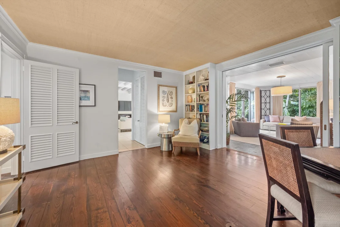Photo of 258 Pendleton Avenue