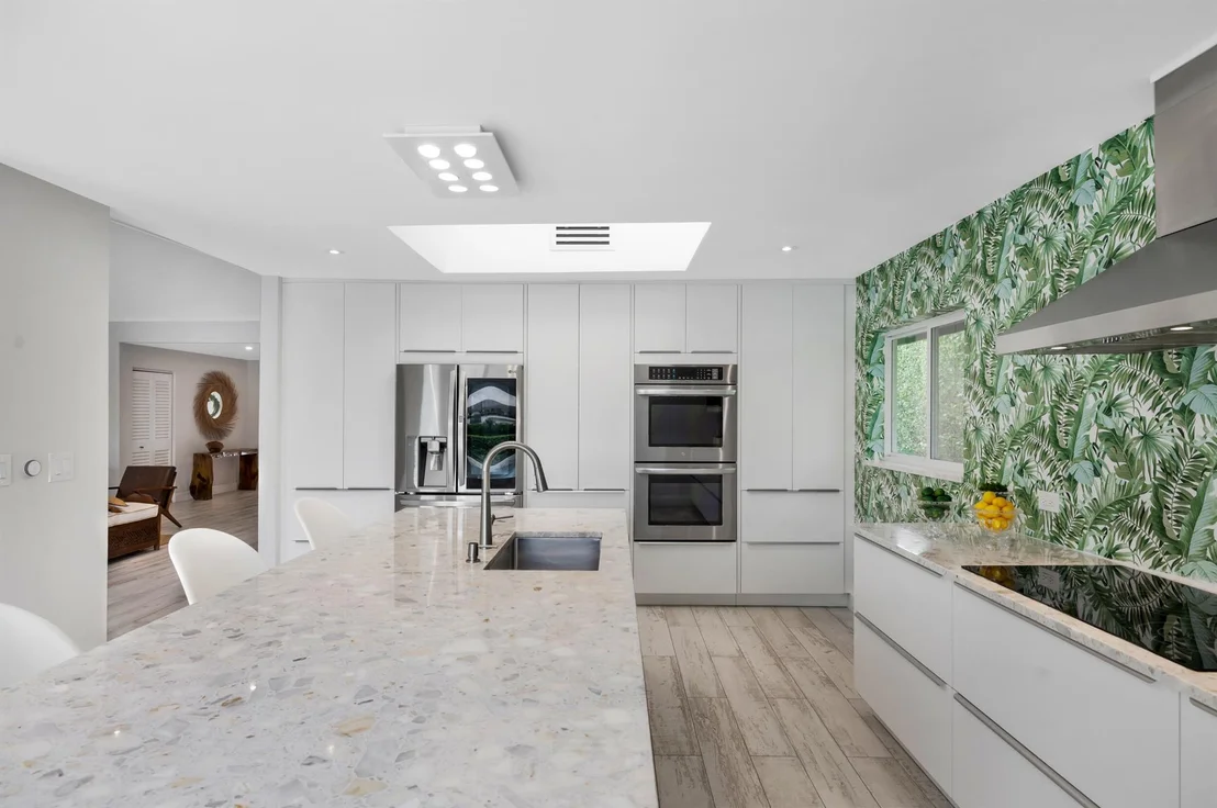 Photo of 5108 Pineview Circle