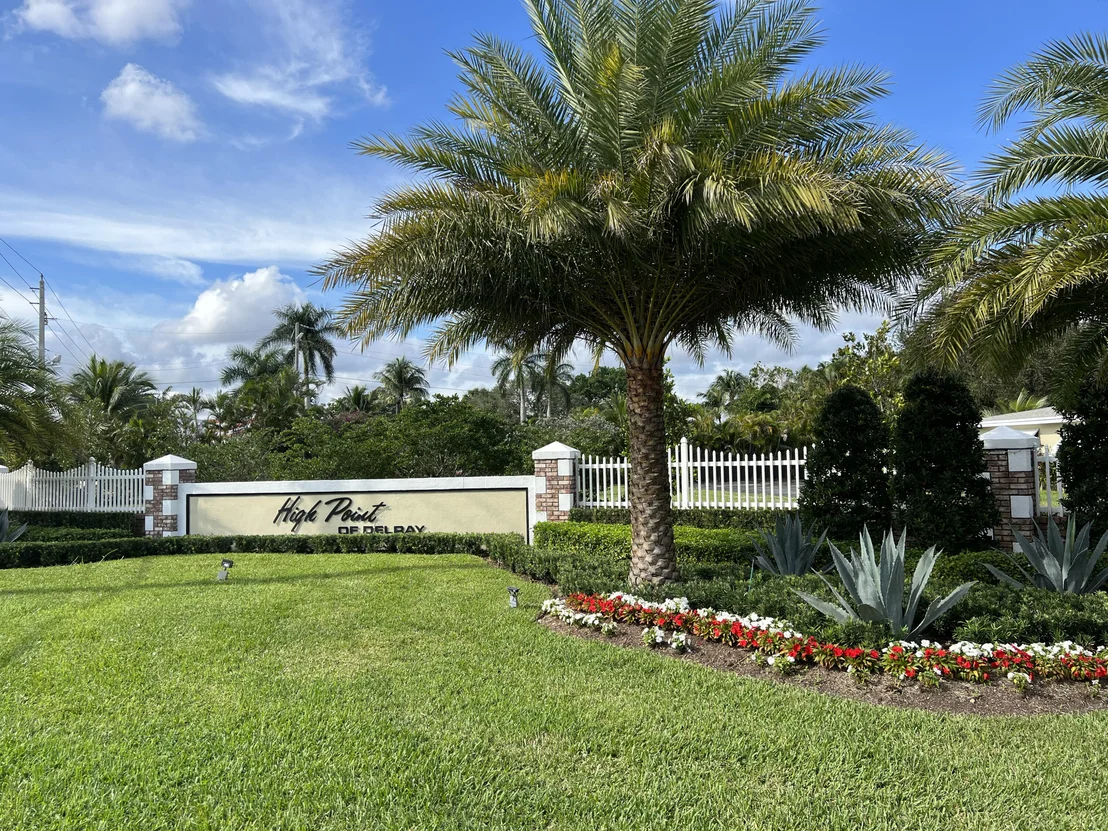 Photo of Unit C at 560 High Point Drive