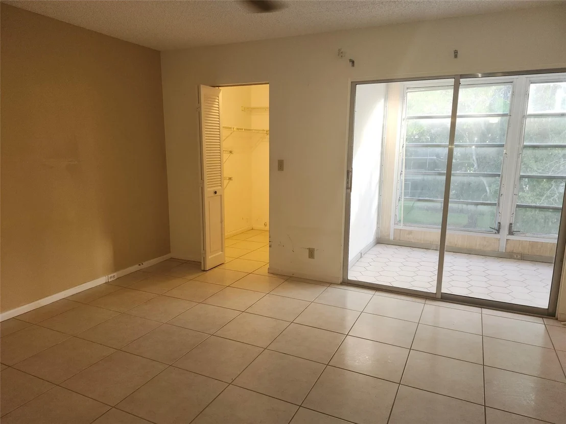 Photo of Unit C3 at 2001 Granada Drive