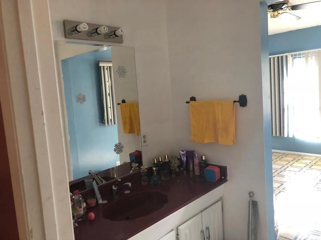 Photo of 39 Davis Road