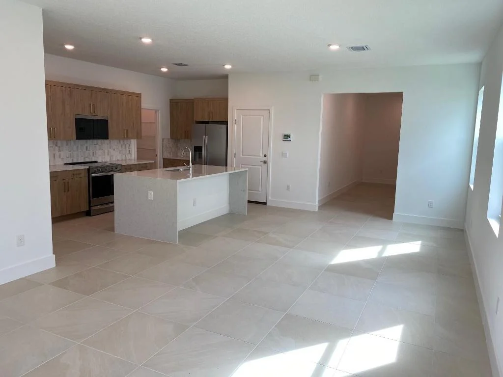 Photo of 7011 SE Park Trace Drive