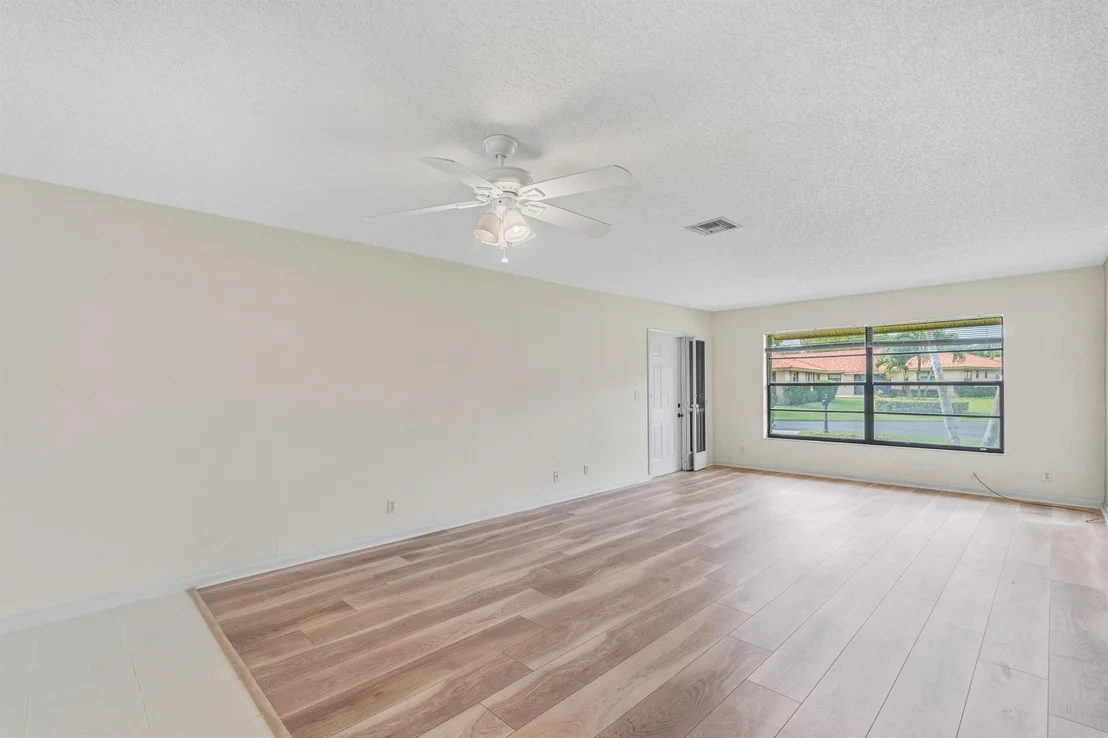 Photo of Unit A at 4635 Apple Tree Circle