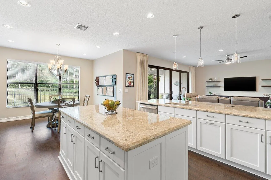 Photo of 8061 Rainforest Jasper Lane