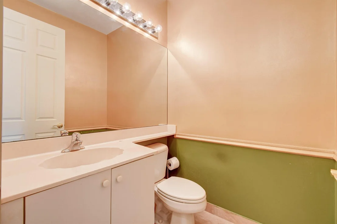 Photo of 8832 Palm River Drive