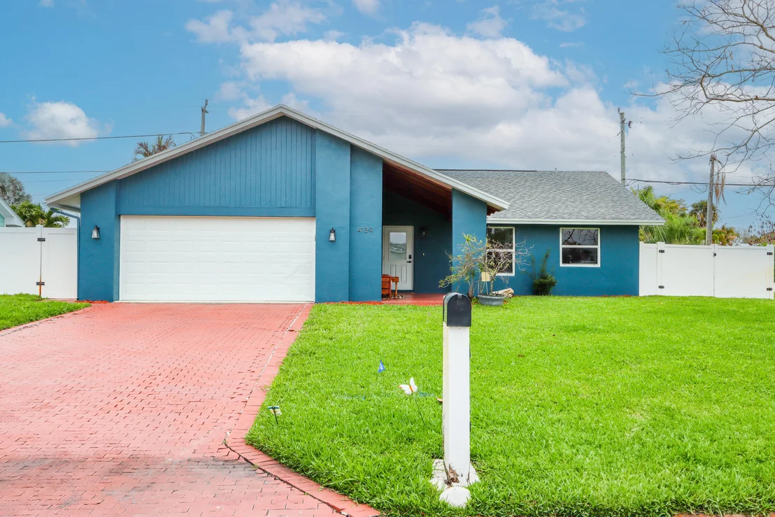 Photo of 4139 Wingo Street