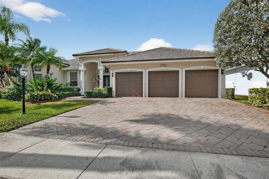 Photo of 21719 Marigot Drive