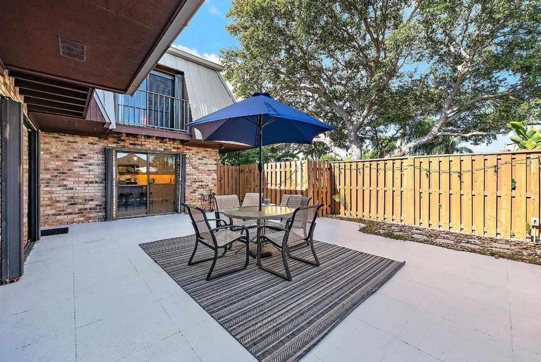 Photo of Unit 30C at 1420 Ocean Way