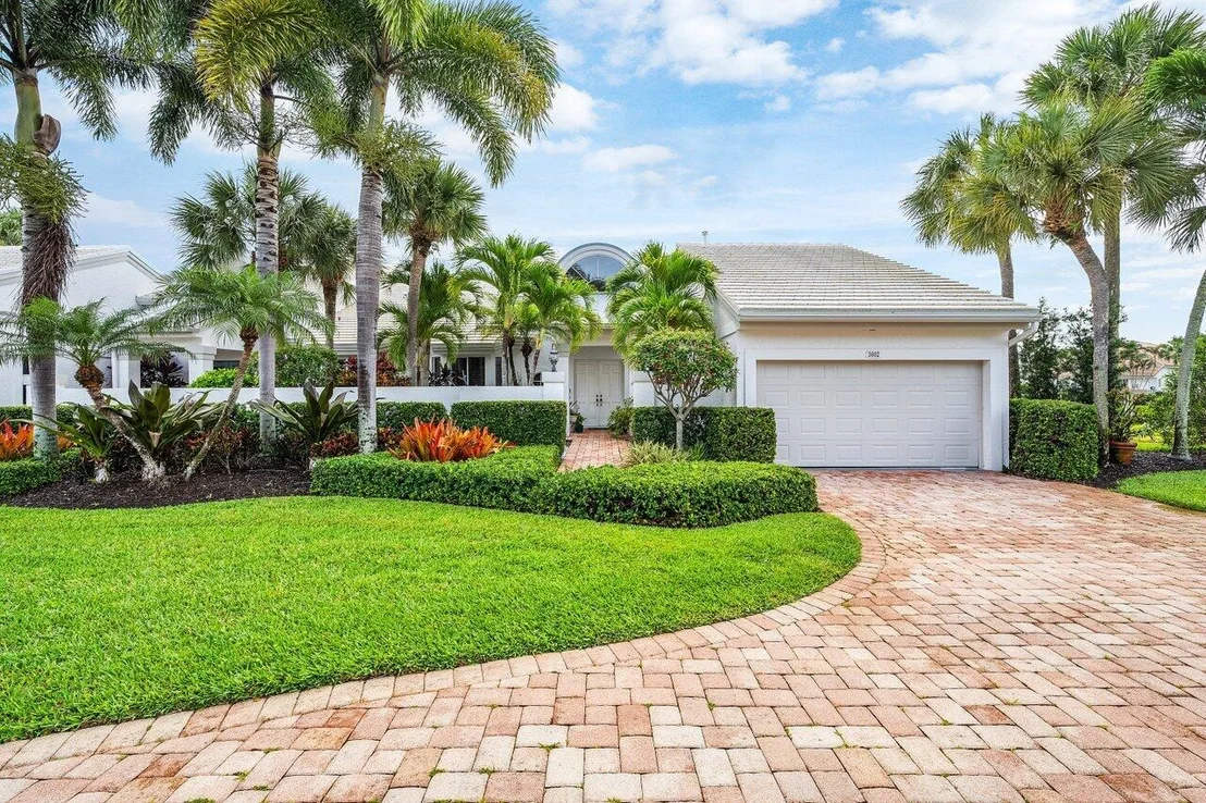 Photo of 3602 Captains Way