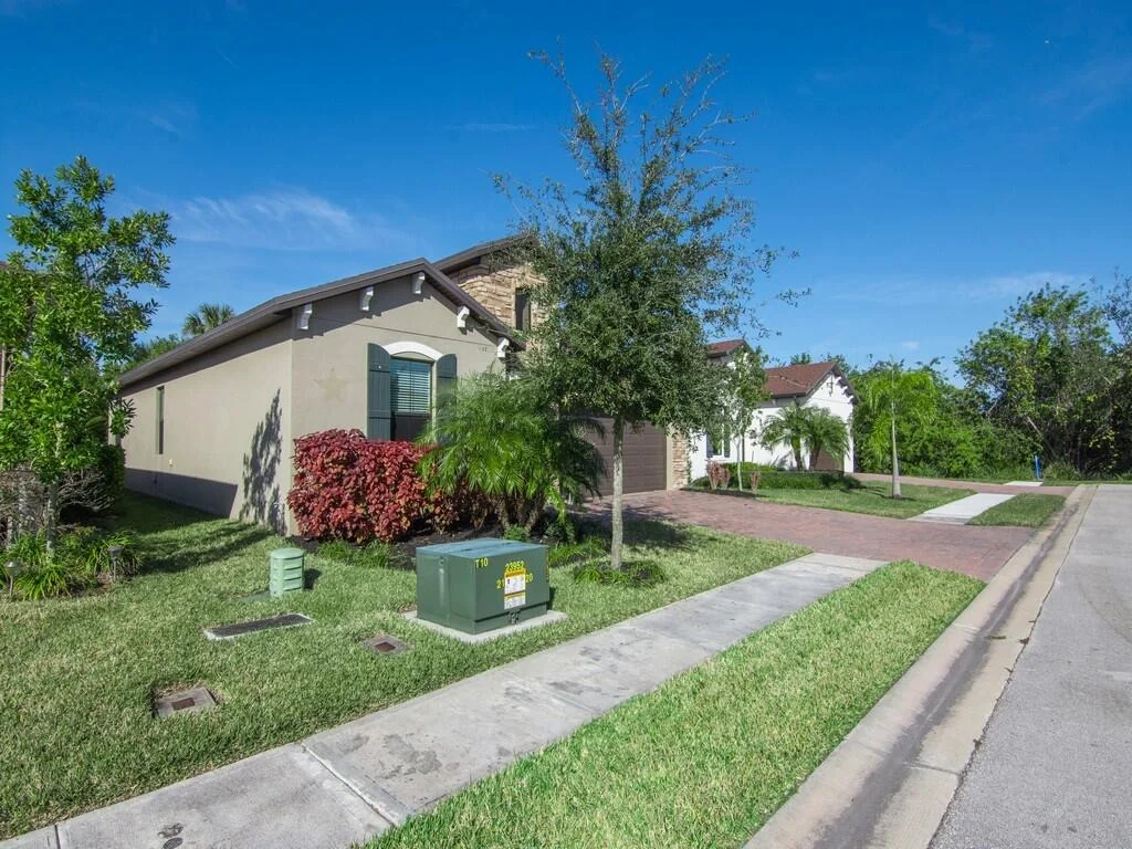 Photo of 1657 Willows Square